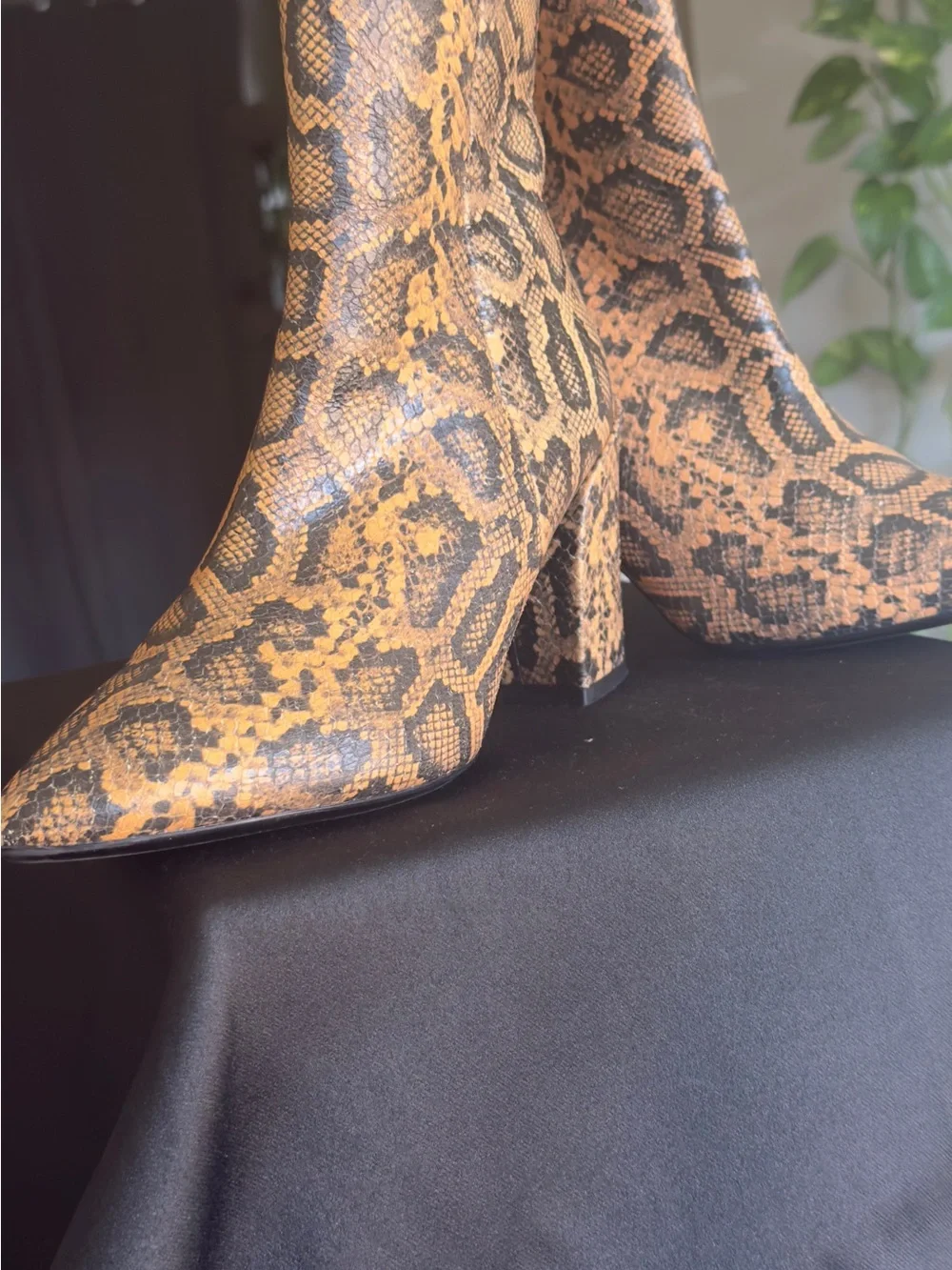 Aquatalia Florita Python Embossed Weatherproof Leather Booties Sz 7 US / 37 EU